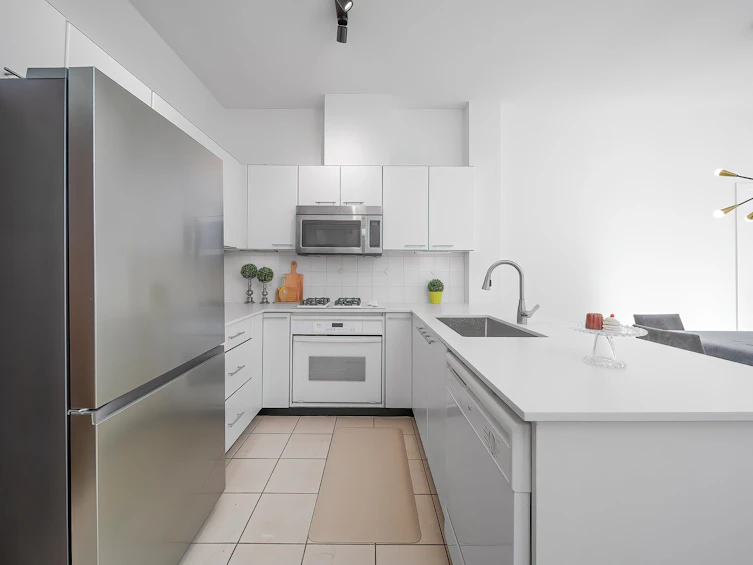 101-6331 Buswell Street, Richmond, BC, V6Y 4H2 - 15