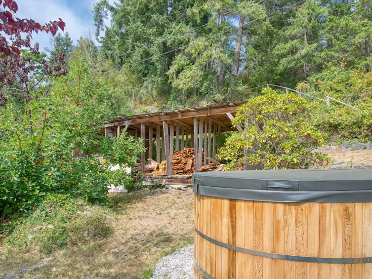 5625 O'brian Road, Halfmoon Bay, BC, V7Z 1E9 - 8