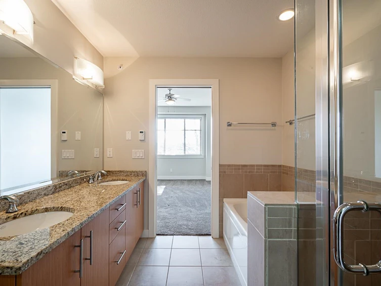 306-16469 64 Avenue, Surrey, BC, V3S 6V7 - 21