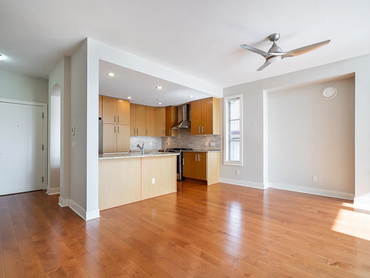 306-16469 64 Avenue, Surrey, BC, V3S 6V7 - 6