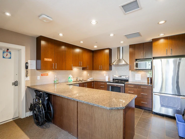 306-16469 64 Avenue, Surrey, BC, V3S 6V7 - 34