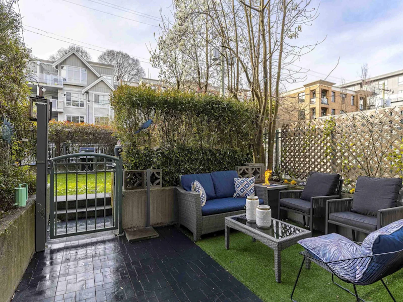 103 - 2028 W 11th Avenue, Vancouver BC V6J 2C9