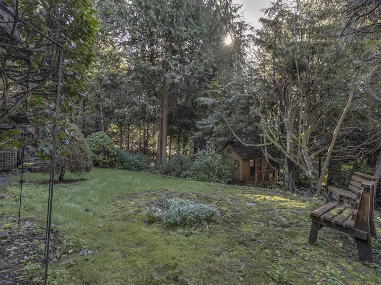 3904 Westridge Avenue, West Vancouver, BC, V7V 3H5 - 37