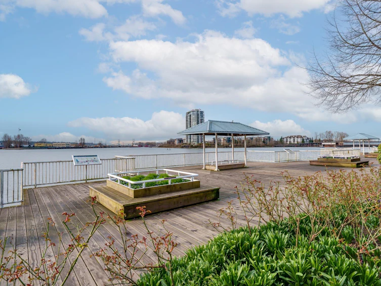 302-31 Reliance Court, New Westminster, BC, V3M 6C6 - 27