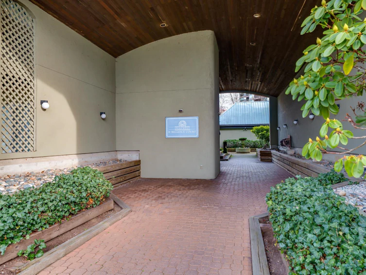 302-31 Reliance Court, New Westminster, BC, V3M 6C6 - 28
