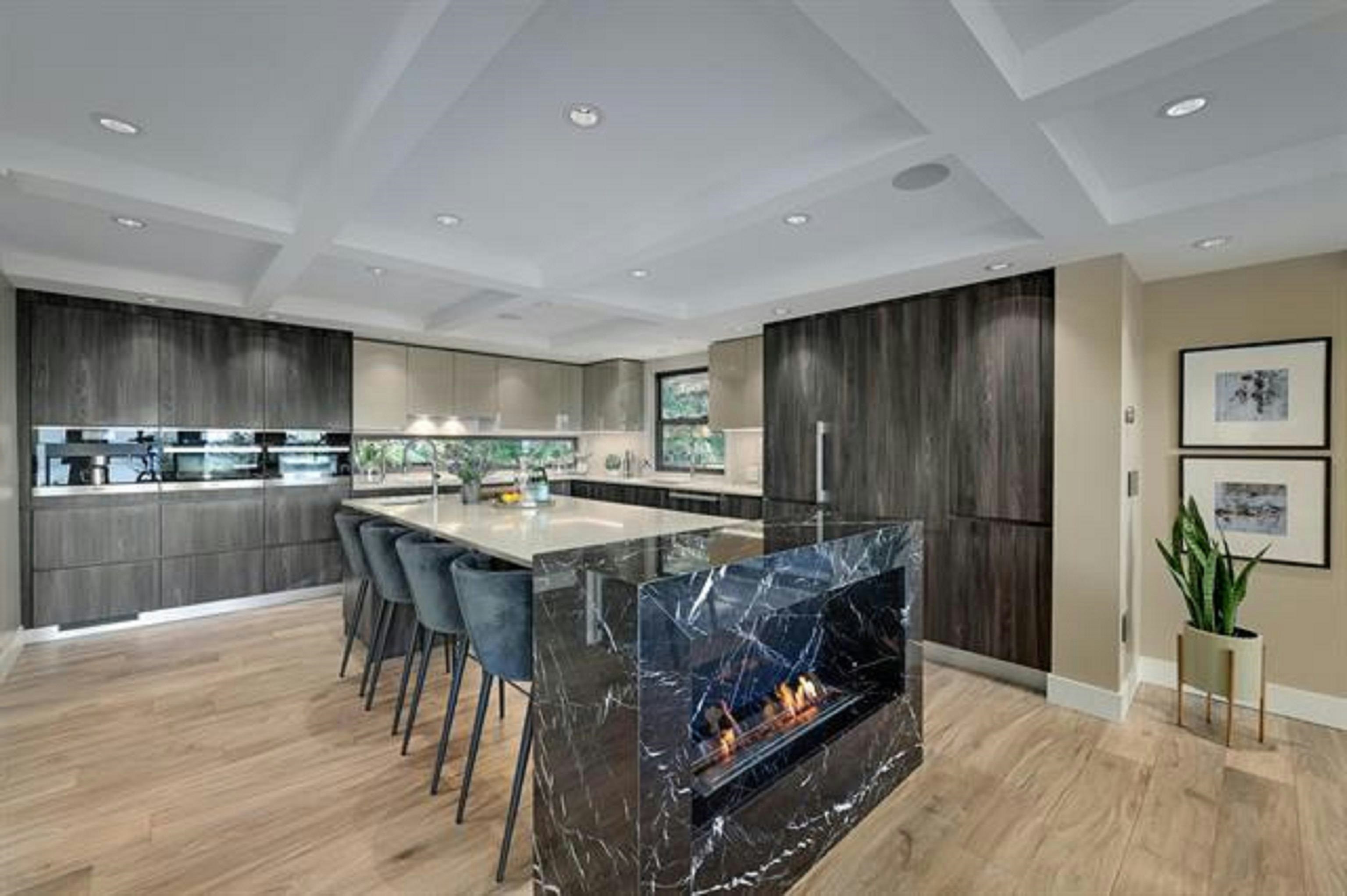 445 Mountain Drive, West Vancouver, BC, V0N 2E0 - 8