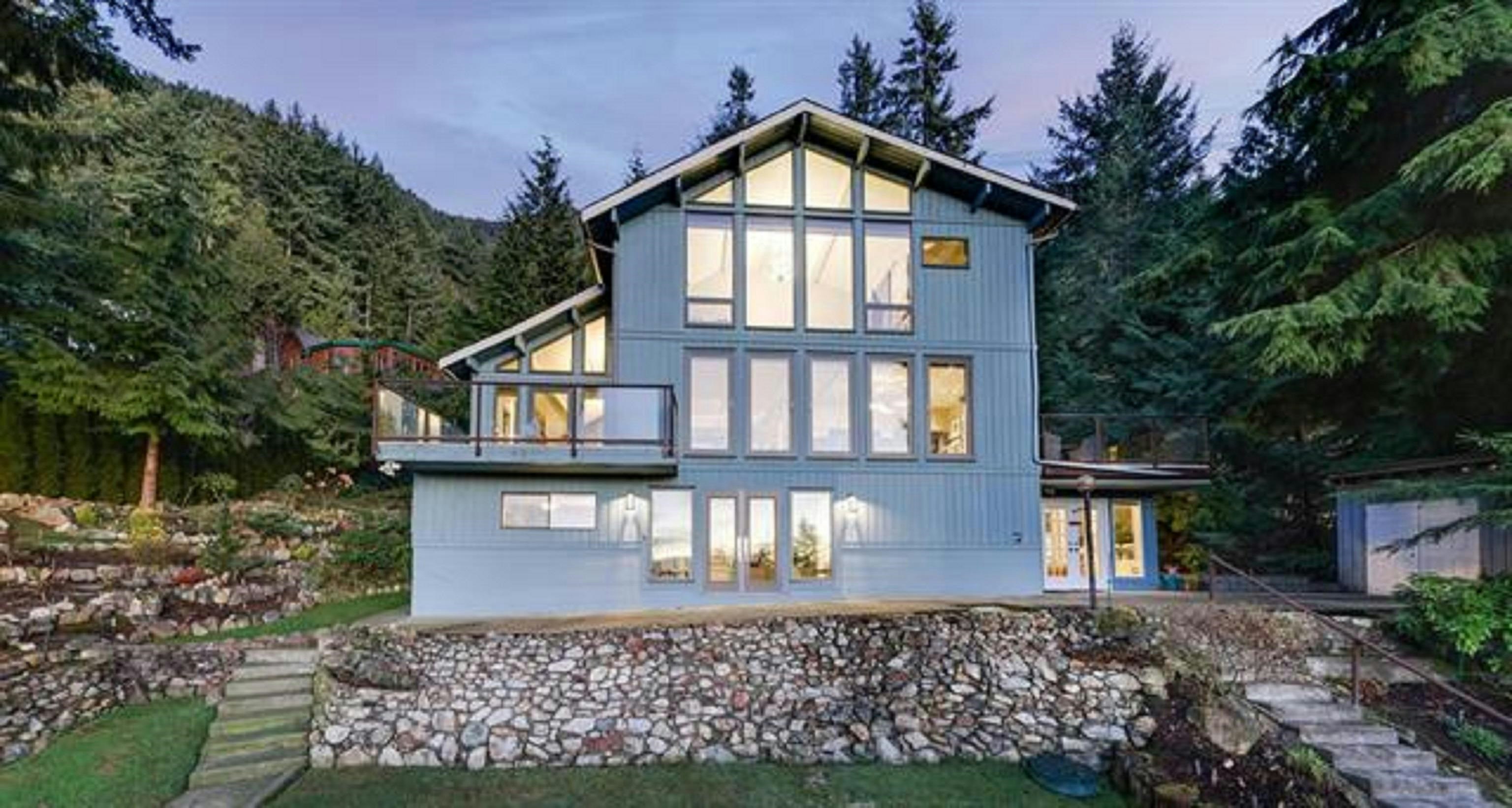 445 Mountain Drive, West Vancouver, BC, V0N 2E0 - 33