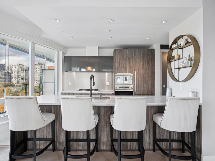 705-181 W 1st Avenue, Vancouver, BC, V5Y 0E3 - 13