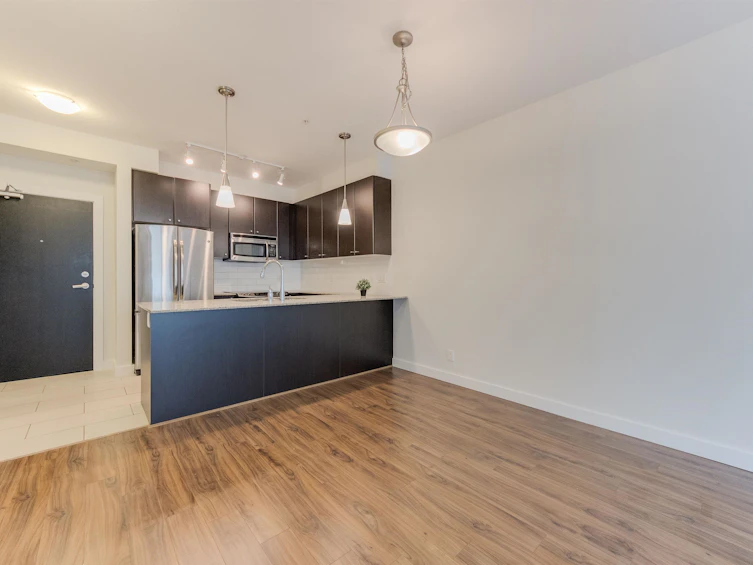 207-240 Francis Way, New Westminster, BC, V3L 0E5 - 4