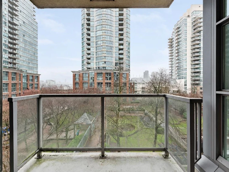 501-189 National Avenue, Vancouver, BC, V6A 4L8 - 13