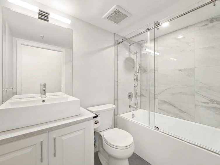 501-189 National Avenue, Vancouver, BC, V6A 4L8 - 12