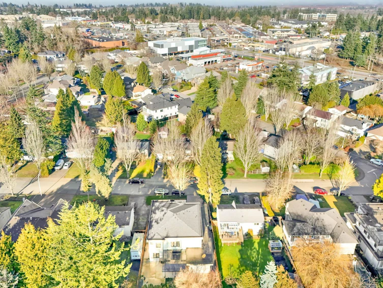 15496 22 Avenue, Surrey, BC, V4A 2C2 - 40