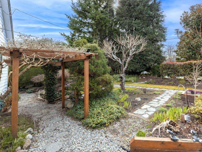 1196 Habgood Street - 3
