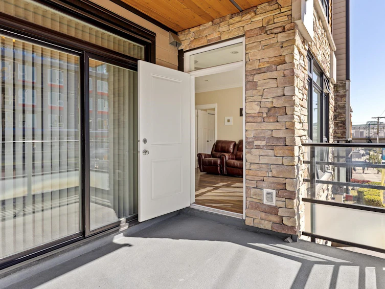 219-6888 Royal Oak Avenue, Burnaby, BC, V5J 4J2 - 23