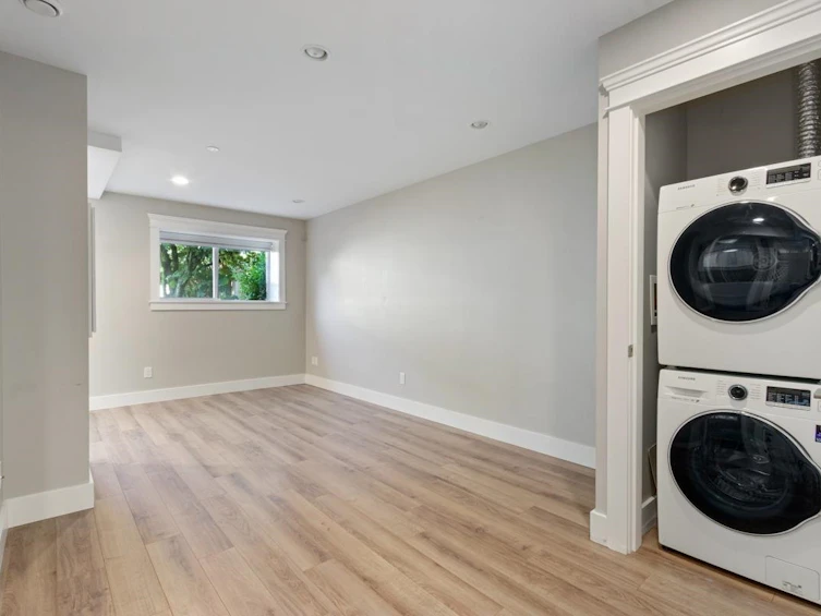3443 W 11th Avenue, Vancouver, BC, V6R 2K1 - 29