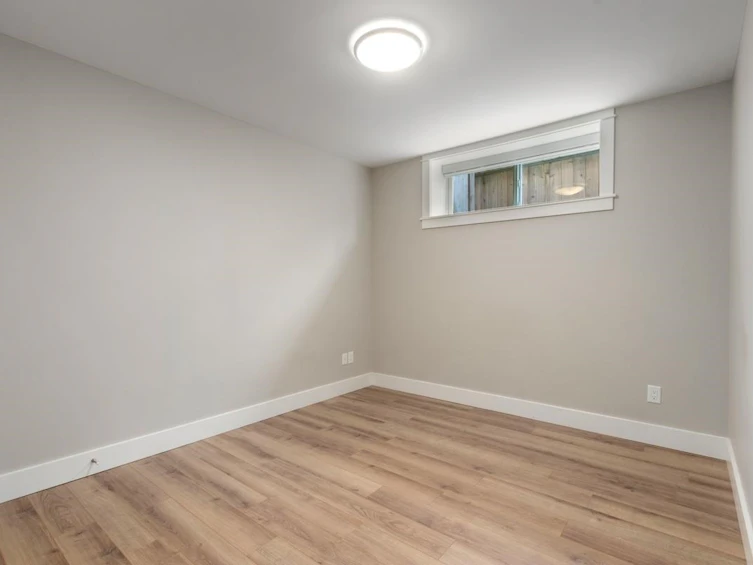 3443 W 11th Avenue, Vancouver, BC, V6R 2K1 - 33