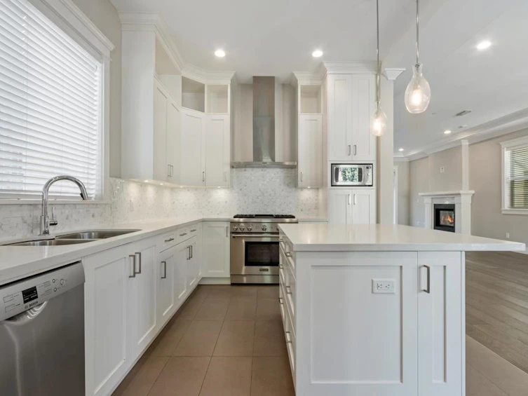 3443 W 11th Avenue, Vancouver, BC, V6R 2K1 - 10