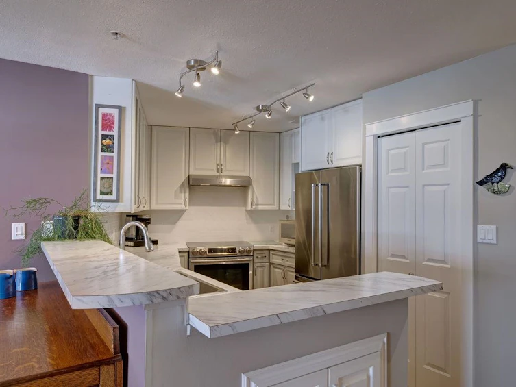 103-5470 Inlet Avenue, Sechelt, BC, V7Z 0H4 - 7