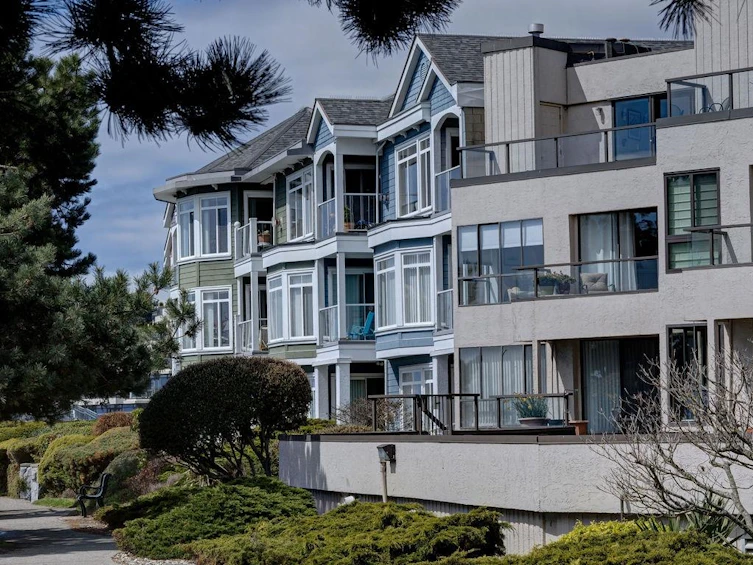 103-5470 Inlet Avenue, Sechelt, BC, V7Z 0H4 - 21