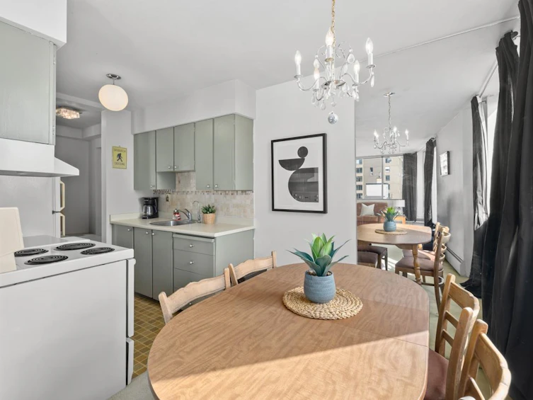 1001-1251 Cardero Street, Vancouver, BC, V6G 2H9 - 9