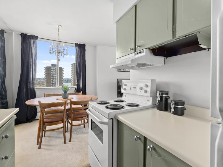 1001-1251 Cardero Street, Vancouver, BC, V6G 2H9 - 13