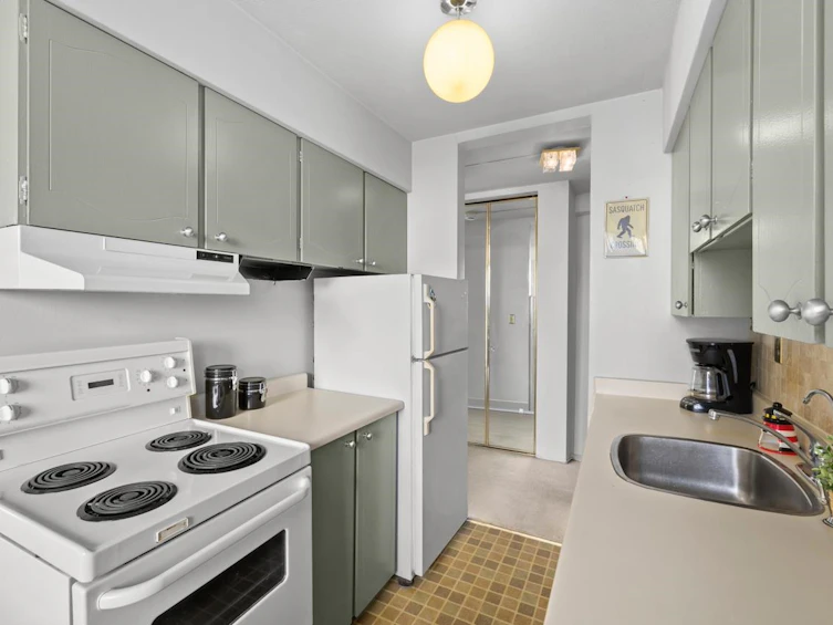 1001-1251 Cardero Street, Vancouver, BC, V6G 2H9 - 11