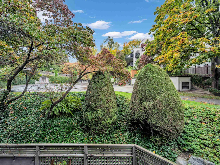 208-1955 Woodway Place, Burnaby, BC, V5B 4S5 - 15