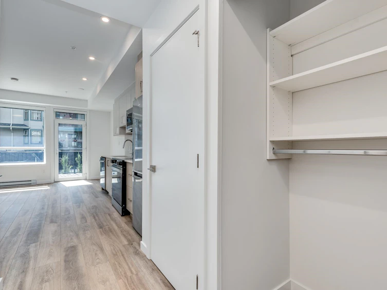 E103-13858 108 Avenue, Surrey, BC, V3T 0T8 - 14