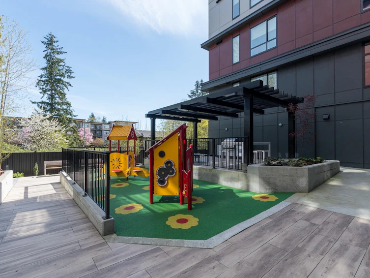 E103-13858 108 Avenue, Surrey, BC, V3T 0T8 - 18