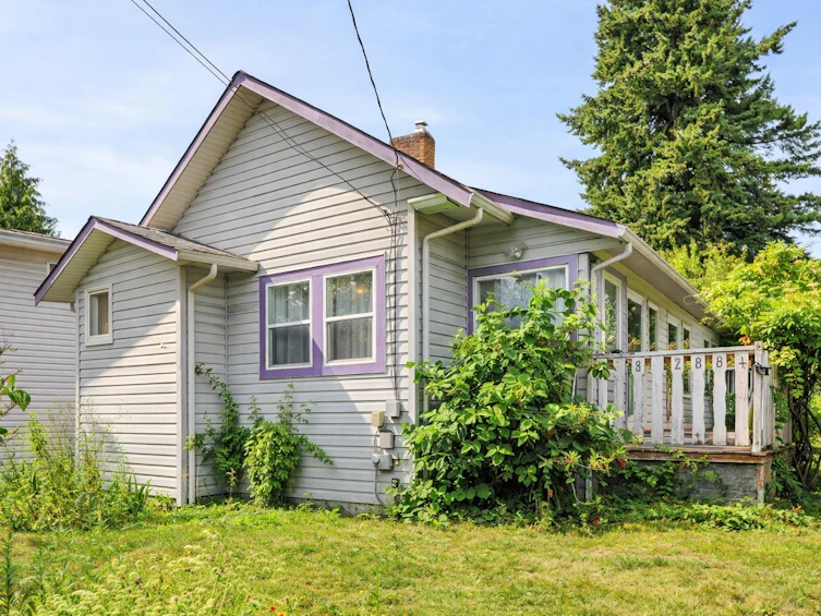 32881 1st Avenue, Mission, BC, V2V 1E8 - 2