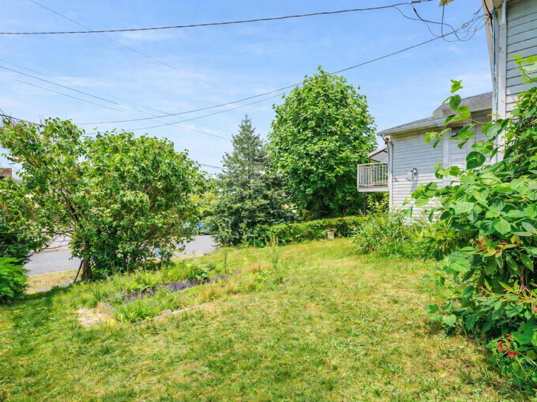 32881 1st Avenue, Mission, BC, V2V 1E8 - 3