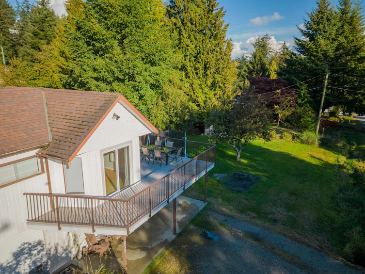 226 Pratt Road, Gibsons, BC, V0N 1V3 - 5