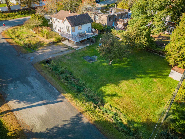 226 Pratt Road, Gibsons, BC, V0N 1V3