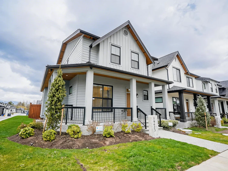 19623 76a Avenue, Langley, BC, V2Y 3V3 - 2
