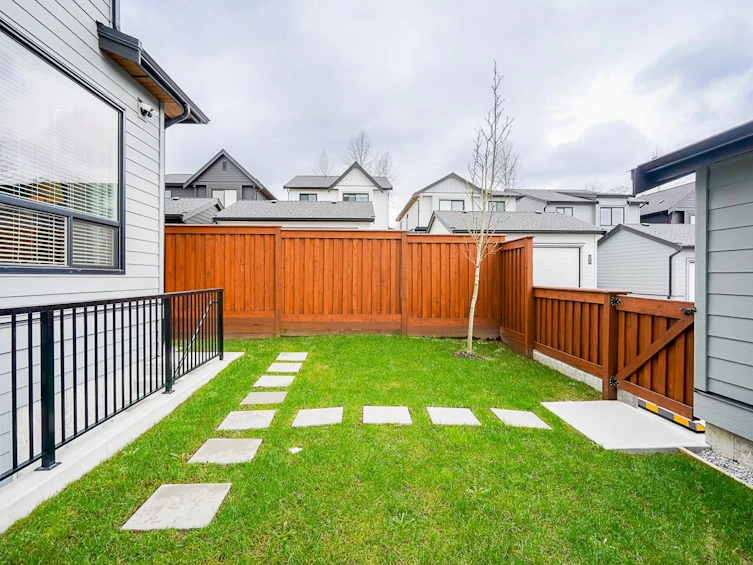 19623 76a Avenue, Langley, BC, V2Y 3V3 - 30