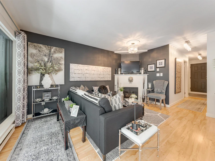 201-985 10th Avenue, Vancouver, BC, V5Z 1L9 - 11