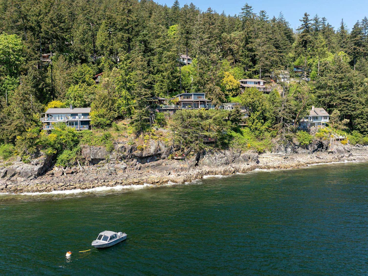 1477 Cleator Road, Bowen Island, BC, V0N 1G1 - 37