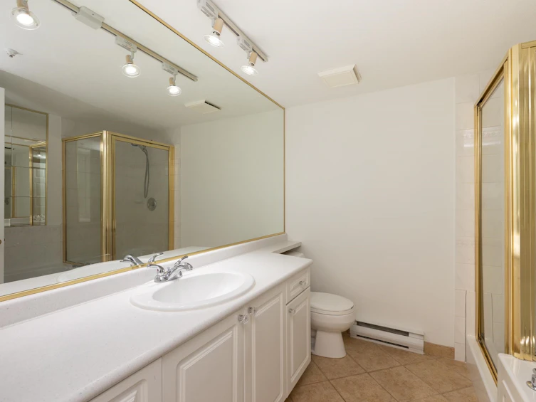 103-15558 16a Avenue, Surrey, BC, V4A 1T3 - 23
