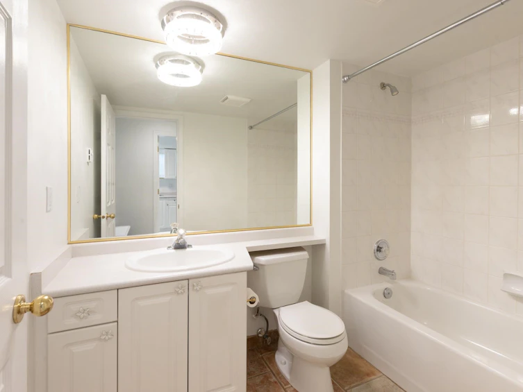 103-15558 16a Avenue, Surrey, BC, V4A 1T3 - 28