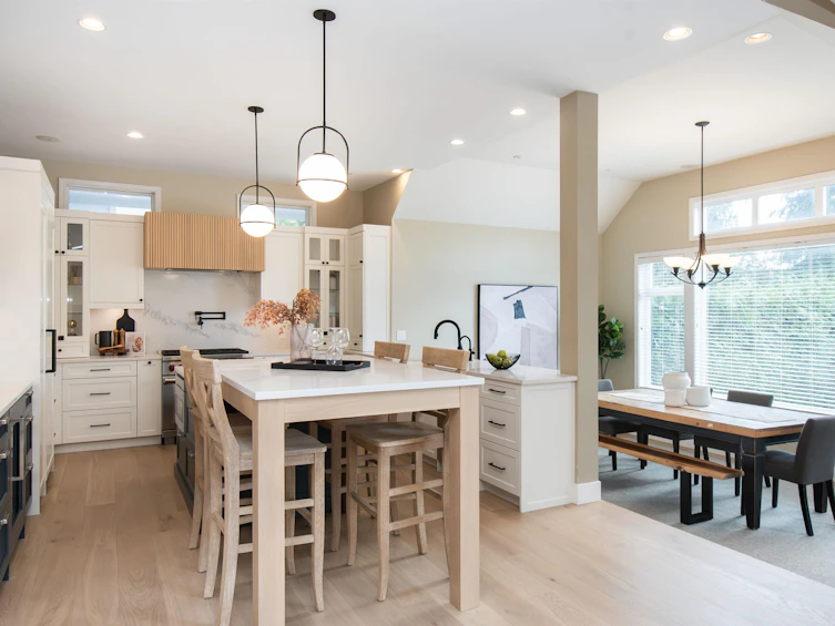 1265 Brantwood Road, North Vancouver, BC, V7R 1G6 - 3
