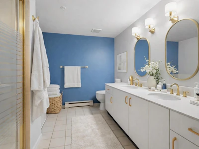 203-5550 14b Avenue - 3