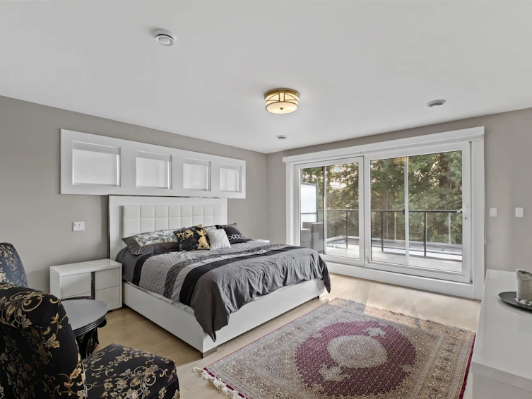 1033 Prospect Avenue, North Vancouver, BC, V7R 2M6 - 13