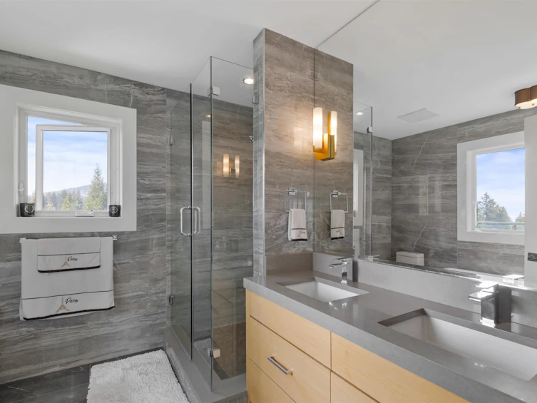 1033 Prospect Avenue, North Vancouver, BC, V7R 2M6 - 16