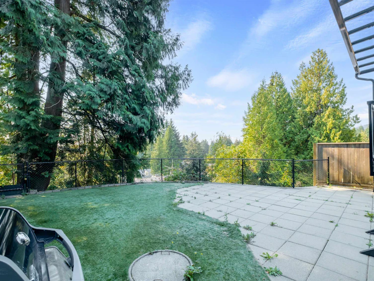 1033 Prospect Avenue, North Vancouver, BC, V7R 2M6 - 28