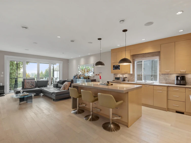 1033 Prospect Avenue, North Vancouver, BC, V7R 2M6 - 6