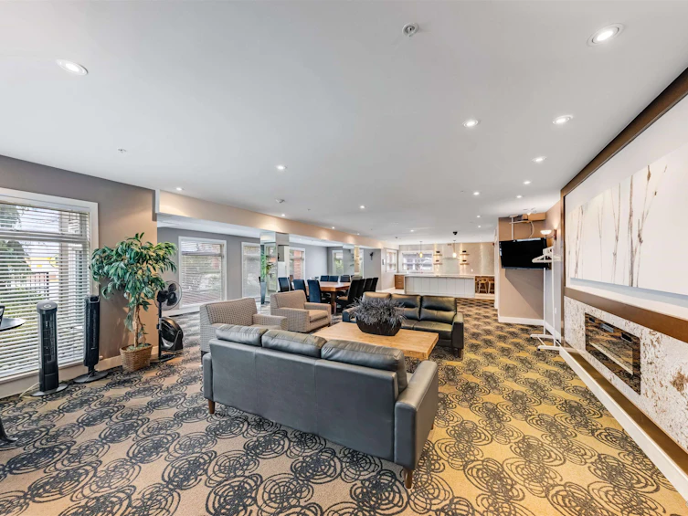 D211-20211 66 Avenue, Langley, BC, V2Y 0L4 - 24