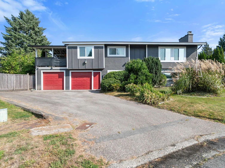 9624 Spanish Corral Crescent, Chilliwack, BC, V2P 6P3 - 2