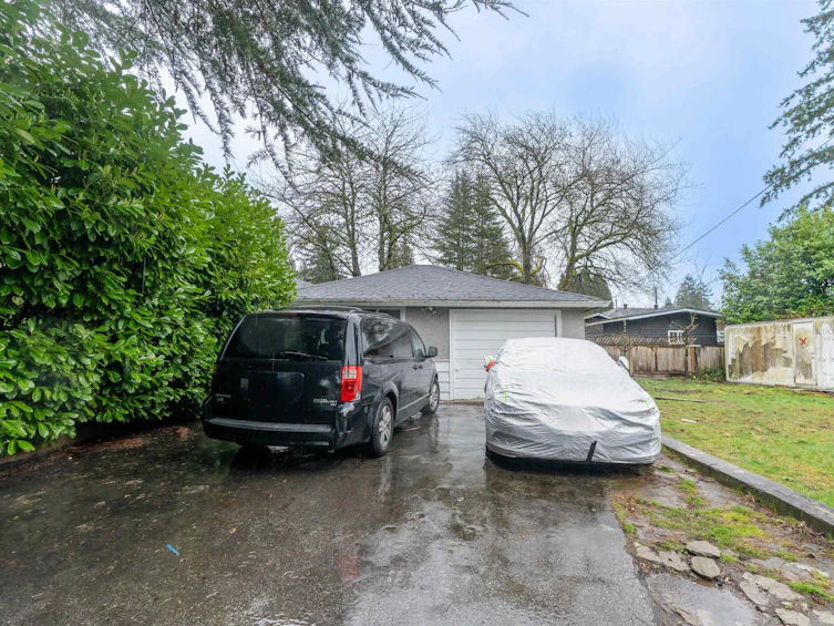 10246 125a Street, Surrey, BC, V3V 4Z5 - 8