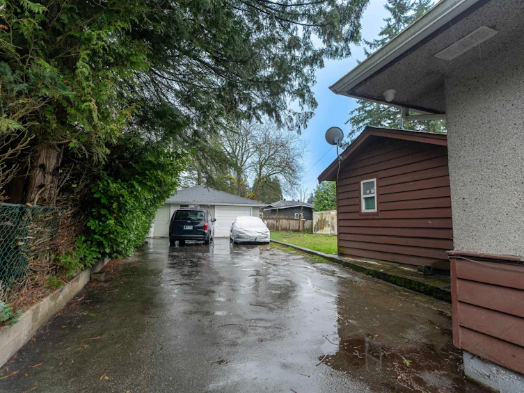 10246 125a Street, Surrey, BC, V3V 4Z5 - 13