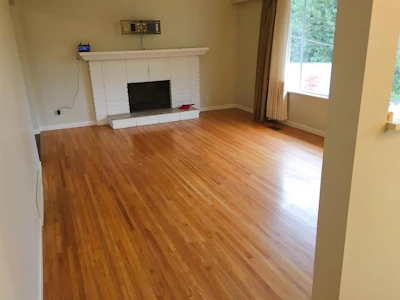 16768 26 Avenue - 4